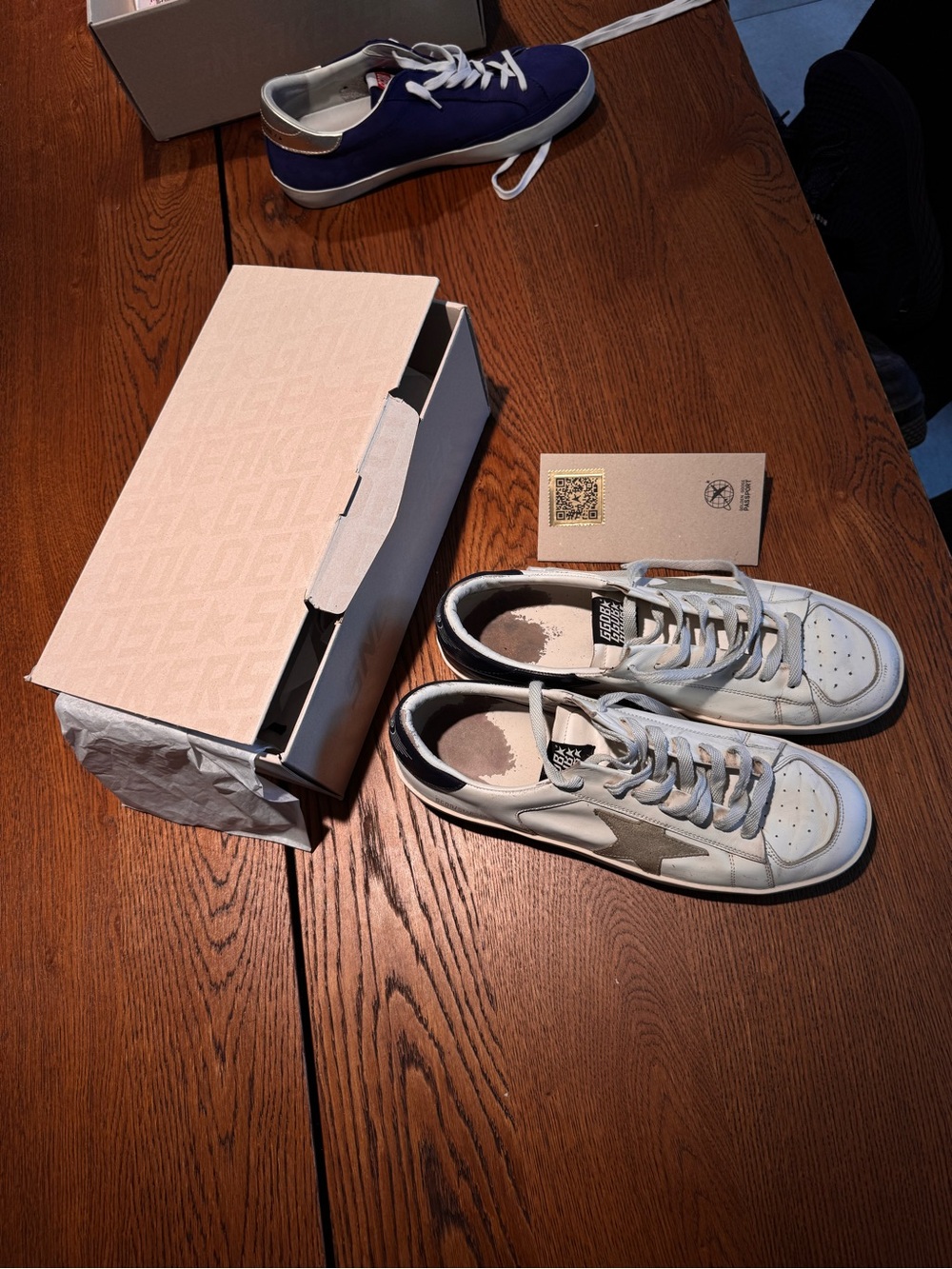 Golden Goose White Leather Low-Top Sneakers with Gray Star